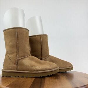 Womens Ugg Classic‎ Short II Chestnut Shearling Lined Comfort Boots Size 8 M GUC